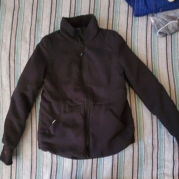 Ivivva Reversible Jacket Size 14 - Picture 4 of 8